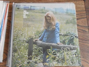 Lynn Anderson, no love at all - Picture 1 of 3