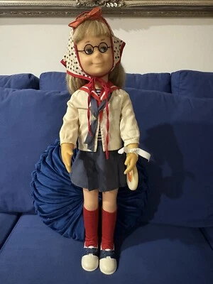 Muñeca Charmin Chatty Cathy 1961 de colección traje original 4 discos libro dorado Foto 1 de 4