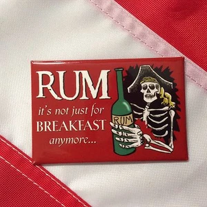 Imán RUM no para desayunar más divertido REGALO novedad calavera y huesos cruzados - Imagen 1 de 2