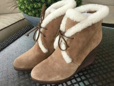 Великолепный женщин коричневый/желтовато-коричневый замши ботильоны туфли 9 М на танкетке каблук новый - Изображение 1 из 4