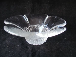 Rare Vintage DARTINGTON CRYSTAL 7½” Poppy Bowl / Dish Quality Weight Excellent - Picture 1 of 5