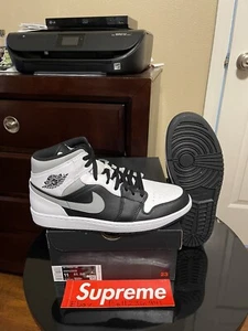 DS Brand New Air Jordan 1 Mid White Shadow Sz-11 554724 073 W/Receipt Ships Fast - Picture 1 of 9