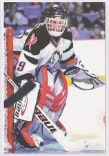1998-99 Panini Photocards #32 Dominik Hasek - Buffalo Sabres