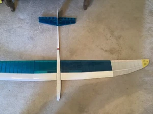 Opal 2 meter sailplane Peter Goldsmith design plane is built - Picture 1 of 3