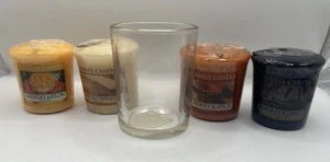 Yankee Candle Plain Glass 49g Votive Tealight Holder & 4 Votive Samplers - Picture 1 of 5