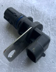 Crankshaft Position Sensor Brand BWD 1999-2006 Chevy Silverado GMC Sierra - Picture 1 of 3