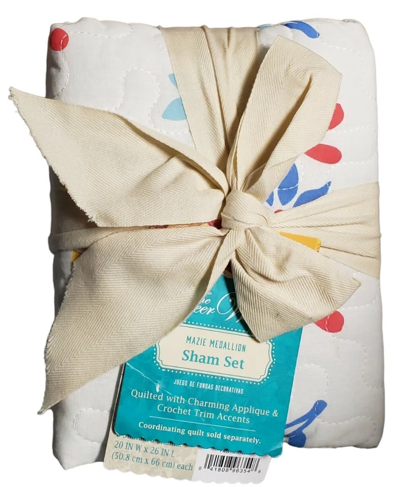 Pioneer Woman Mazie Medallion Quilted STANDARD Size Pillow Shams Set of 2