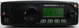 Motorola XTL1500 Mobile Radio UHF Model: M28SSS9PW1AN POWER ON ONLY READ DETAILS - Picture 1 of 8