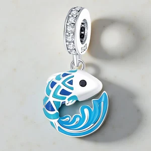 White Gems Blue Fish Swimming Aquatic Ocean Charm 925 Sterling Silver Charm - Picture 1 of 1