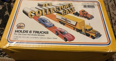 Estuche de colección ZEE Collectors 1982 con 8 camiones y 6 remolques - ¡Excelente! Foto 1 de 3