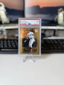 Derek Jeter - 1997 Leaf - Fractal Matrix - PSA 9 - Picture 1 of 2
