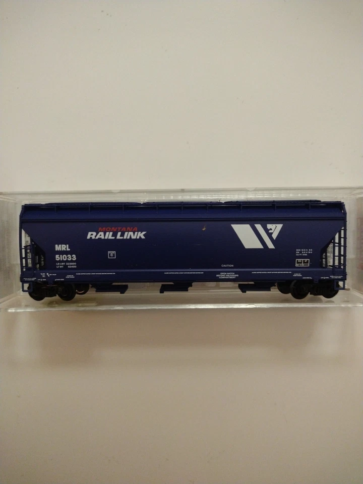 Micro Trains MTL Montana Rail Link 3 Bay Hopper N Scale 94080 Rd#MRL 51033 - Image 1 of 4