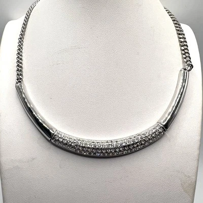 Collar cuello curvo cadena bordillo cristal piedra táctil de Swarovski tono plata Foto 1 de 4