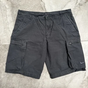 Nike Y2K Ripstop Woven Cargo Shorts Zip Pockets Embroidered Logo Size 34 10” - Picture 1 of 9