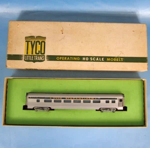 1955 TYCO RTR T-505 Streamliner Coach Lighted Train Car in Box Brass Wheels - Picture 1 of 11