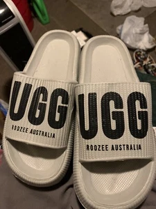 Ugg Slides Grey 42/43 Code HB015 They Are Approximately 11 Inches Long - Picture 1 of 6