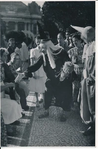 Francisco ASZMANN - BRESIL c. 1945 - Sorcière Carnaval Rio de Janeiro - P 1519 - Imagen 1 de 2