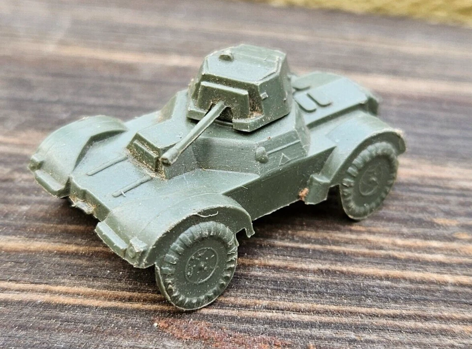 De colección MPC Mini Vehículo Militar Segunda Guerra Mundial Juguete de Plástico Gran Bretaña Recon Scout Tanque Foto 1 de 4