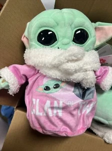 Star Wars Mandalorian GROGU THE CHILD Valentine's Day 8in Plush Baby Yoda Mattel - Picture 1 of 4