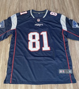 aaron hernandez patriots jersey
