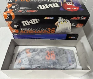 Action 1:24 Scale #36 M&M's-Halloween Ken Schrader 2002 Pontiac GP Black - Picture 1 of 7