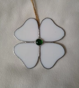 Stained Glass Four Leaf Clover Suncatcher - Picture 1 of 3