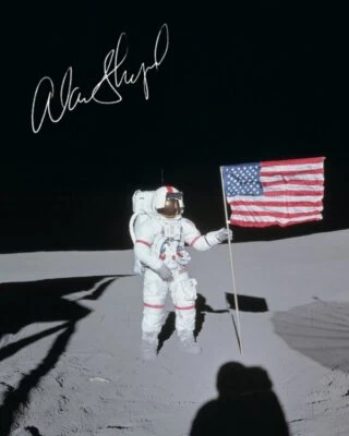 Repro-Autogramm - Apollo 14 - Alan Shepard - 11,4 x 14,3cm - Bild 1 von 4