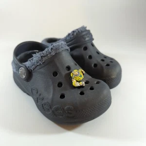Crocs Toddler Black Fleece Lined Crocs 6-7C Toy Story Jibbitz - Picture 1 of 6