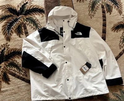 Jaqueta com Capuz THE NORTH FACE 🔥 White Dune Black DryVent Mono Mountain 3X 3XL - Imagem 1 de 4