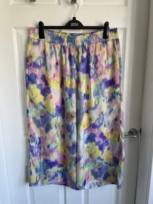 Ladies Purple Mix River Island Plus Elastic Waist Wide Leg CropTrousers Size 18 - Image 1 of 4