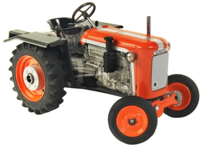 KUBOTA T 15 Tractor - MADE IN CZECH REP. - Image 1 of 2