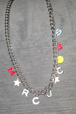 Marc Jacobs Cadena Plateada Cinturón Bolso Correa 45" Logo Dijes Estrellas Smiley Y2K Esmalte Foto 1 de 4