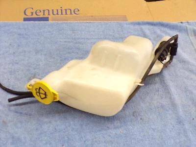 2012 jeep compass washer bottle reservoir 2.4L 2011-2017 - Image 1 of 3