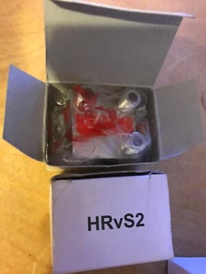 HOLLAND HRvS2 2-Way Splitter 2-2400 mHz Qty of 96 - Image 1 of 3