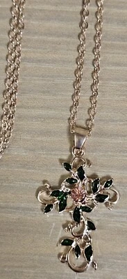 COLLAR COLGANTE CRUZ Y FLORES ESMALTE CRISTAL ORO ROSA Foto 1 de 4