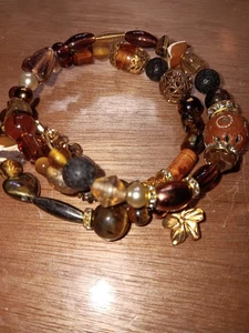 Beaded Memory Wire Bracelet Brown And Gold - Picture 1 of 1
