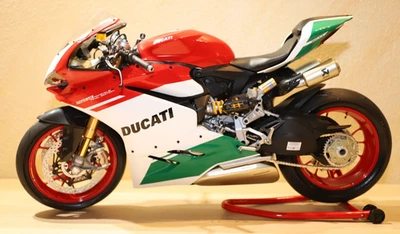 Pocher HK117 Ducati Superbike 1299 Panigale R Final Edition Maßstab 1:4 Motorrad - Bild 1 von 4
