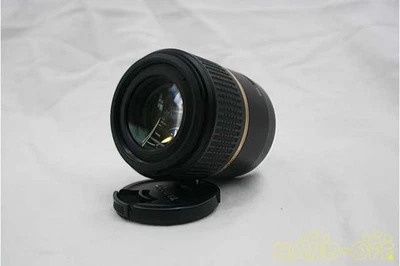 Lente de enfoque único macro Tamron SP 60 mm F2 Di II LD para montura Canon EF Foto 1 de 4