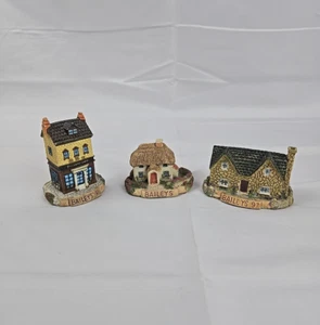 Vintage Miniature Ceramic Baileys Houses 96, 97, Cottage Lot Of 3 Houses - Bild 1 von 16