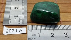 MALACHITE pierre roulee mineraux lithotherapie collection soin reiki déco wicca - Picture 1 of 2