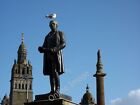 Photo 12x8 Robert Peel with seagull Glasgow Statue of the once Prime Minis c2011