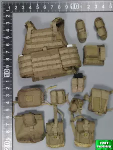 1:6 Scale Soldier Story SS085 French Special Force - MBAV Armour Vest w/ Pouches - Picture 1 of 2