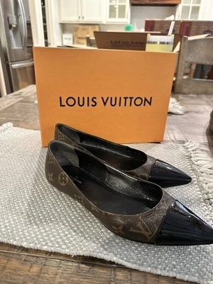 Louis Vuitton Monograma Ballet Pisos Talla 38- Con Bolsas para el Polvo Y Caja Foto 1 de 4