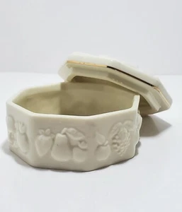 VINTAGE Lenox Porcelain Trinket Jewelry Ring Box Fruit Of Life Gold Trim  Lid - Picture 1 of 8