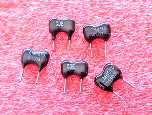5X CDE 100pf Silver Mica Capacitor CM05FD101J03 500V 5% Trimmed Leads-1/4" NEW - Picture 1 of 3