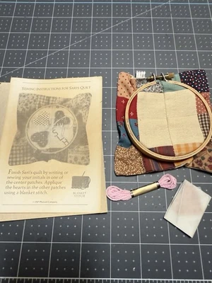 Pleasant Company 1994 Sari’s Quilt Craft Kit - American Girl Samantha Era Foto 1 de 4