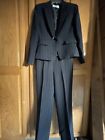Tahari Pinstripe Career Pant Suit One-Button Blazer Front Pockets Size 4P Blue