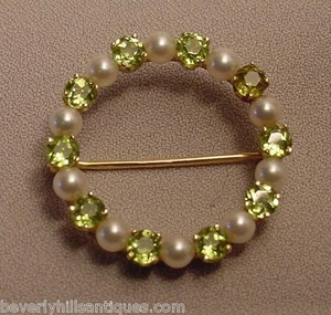 Exquisite Vintage 14k Peridots & Pearls Circle Brooch - Picture 1 of 4