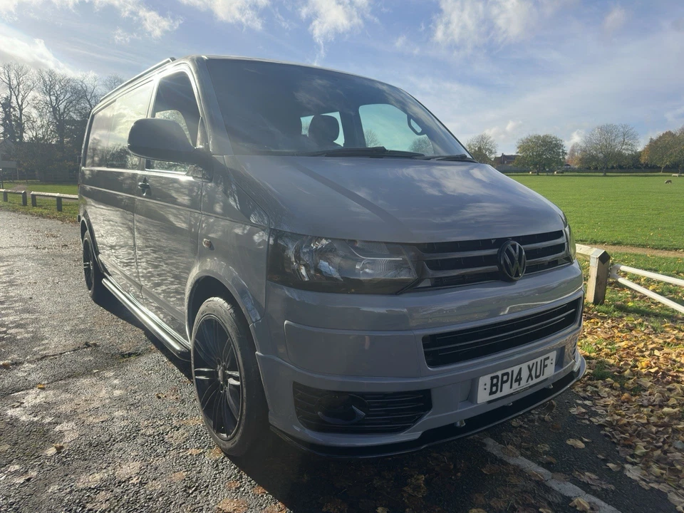 VW Transporter - Image 1 of 4