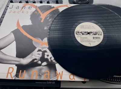 Janet Jackson - Runaway Original 1995 Press 12" In Picture Cover VG+/NM - Image 1 of 2